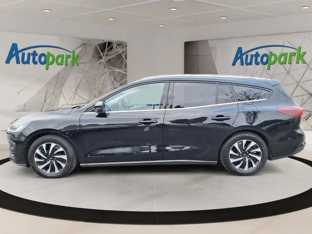 Ford Focus Titanium Wagon