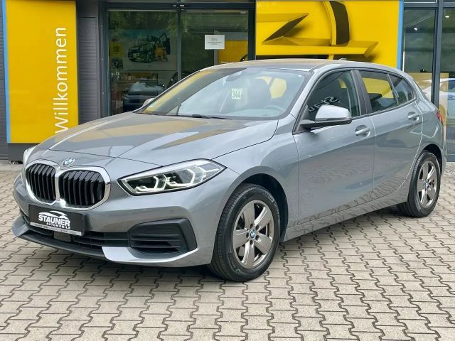 BMW 116 116i Advantage pakket Sedan