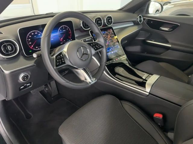 Mercedes-Benz C 200 AVANTGARDE C 200 d Estate