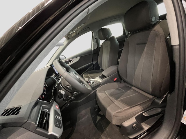 Audi A4 35 TFSI S-Tronic Sedan