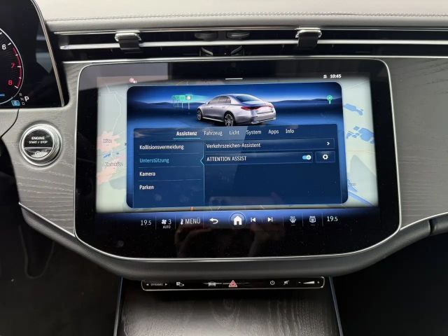 Mercedes-Benz E 200 AMG Line Sedan