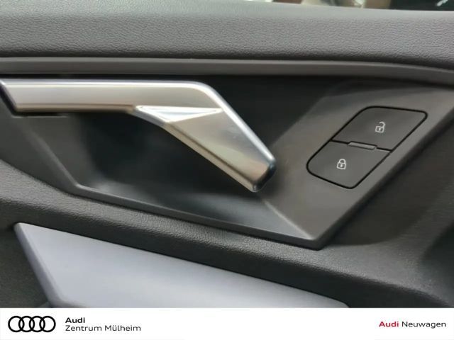 Audi A3 30 TFSI Sedan Sportback