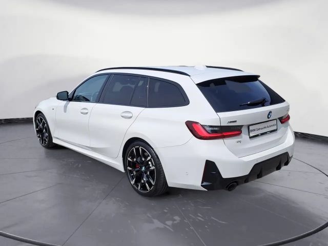 BMW 320 320d M-Sport Touring xDrive