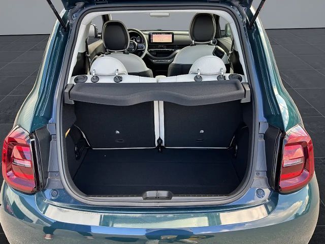 Fiat 500e 42 kWh La Prima