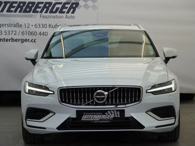 Volvo V60 AWD Plus T6