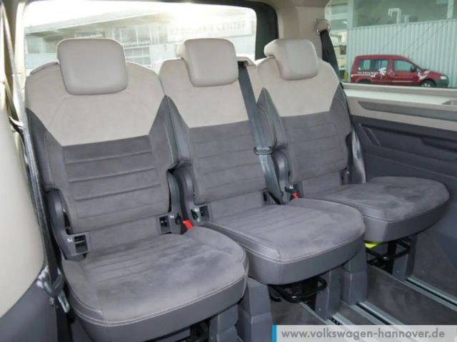 Volkswagen Multivan 2.0 TDI DSG Life T7