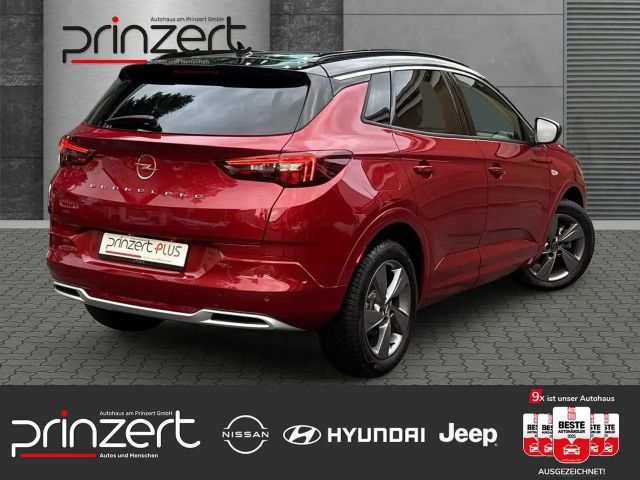 Opel Grandland X 1.2 Turbo Turbo Ultimate