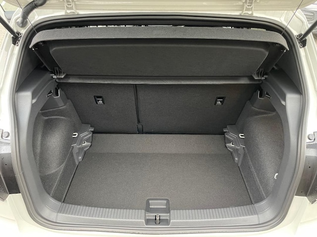 Volkswagen T-Cross T-CROSS 1.5  R-L  B 110 TSID7F