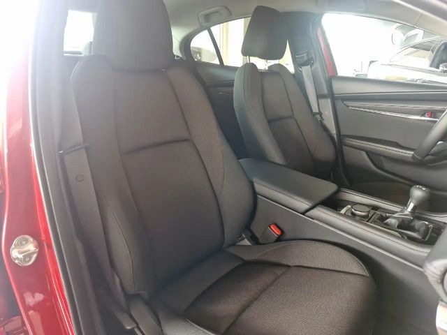 Mazda 3 2.5L SkyActiv e-Skyactiv