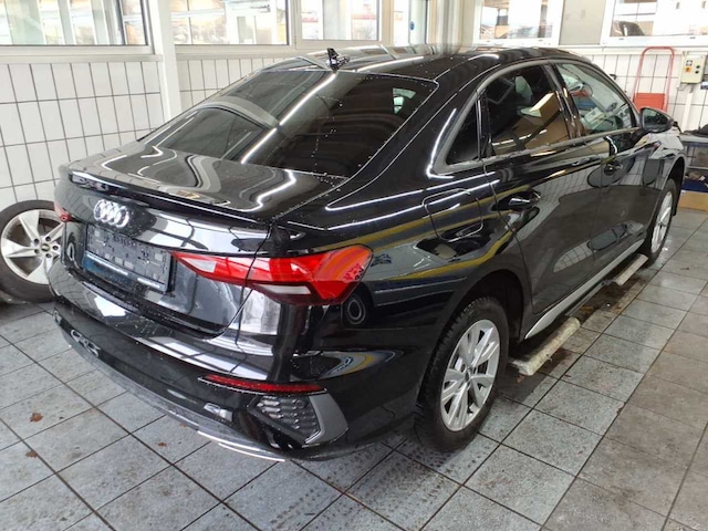 Audi A3 35 TFSI S-Line S-Tronic Sedan