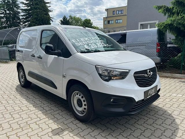 Opel Combo Combo Cargo - e Basis 50kwh e.Nutzlast nto. 19....