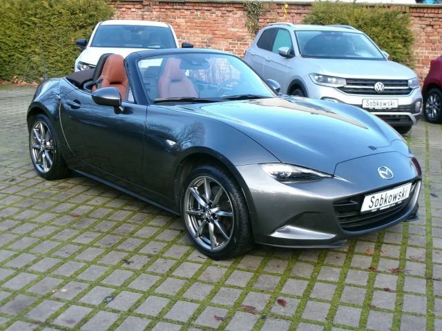 Mazda MX-5 SkyActiv