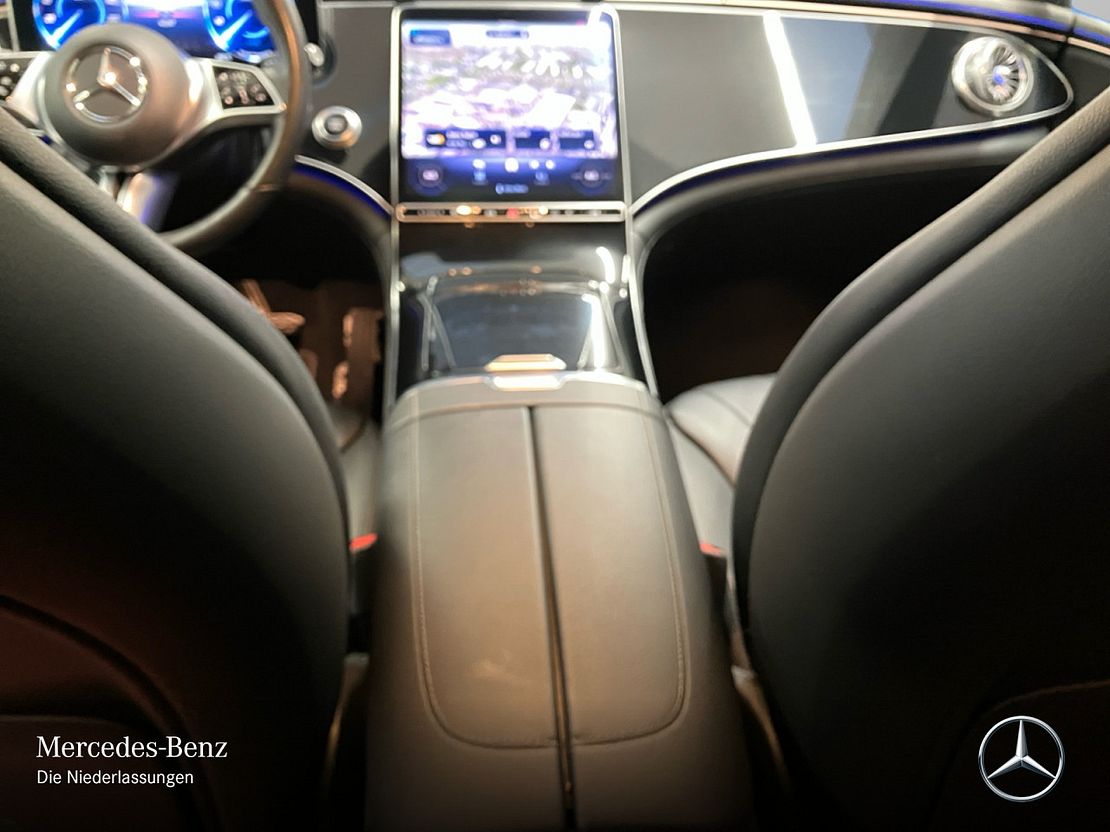 Mercedes-Benz EQE 350 Sedan