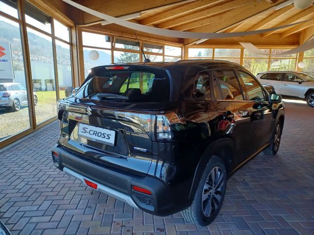 Suzuki S-Cross AllGrip Hybrid