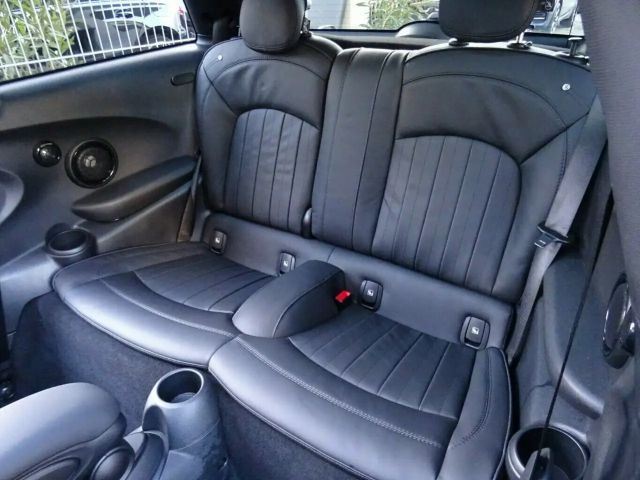 MINI Cooper S Classic Trim Autom,Leder,Kamera,Panor