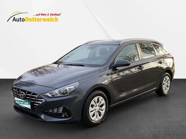 Hyundai i30 Hybrid Select