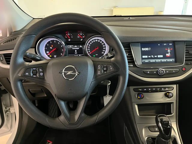 Opel Astra Business