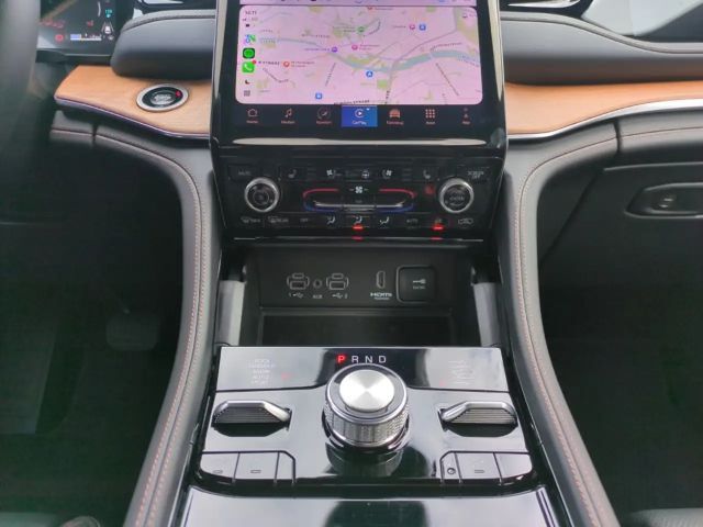 Jeep Grand Cherokee 4xe Hybrid Summit