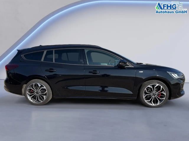 Ford Focus EcoBoost ST Line Style Wagon