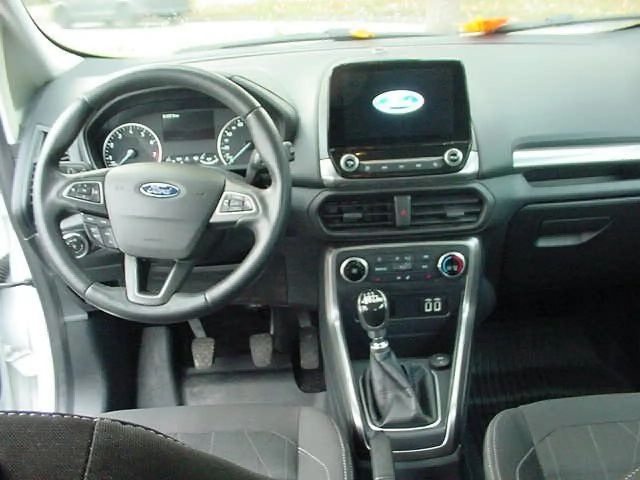 Ford EcoSport Cool & Connect