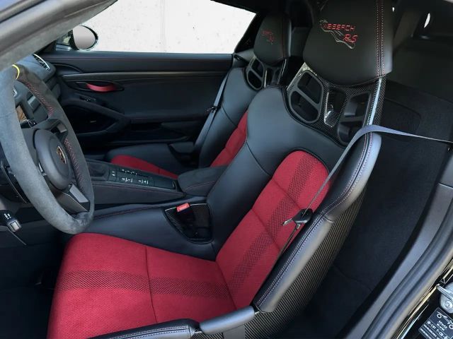 Porsche Boxster 718 RS