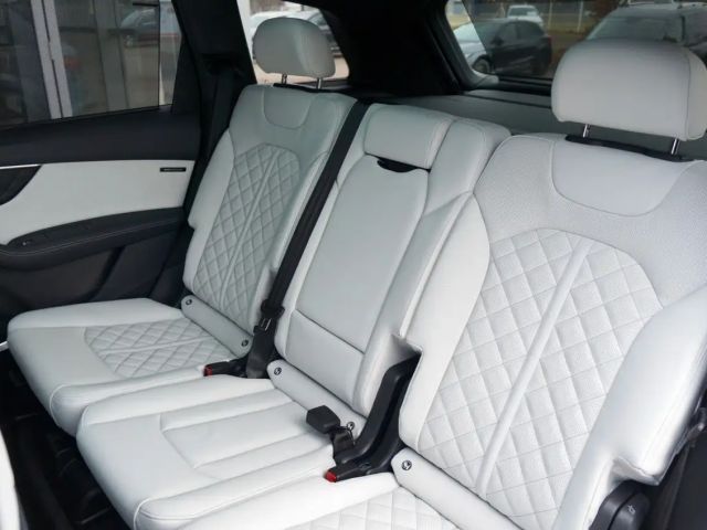 Audi Q7 Hybride S-Line