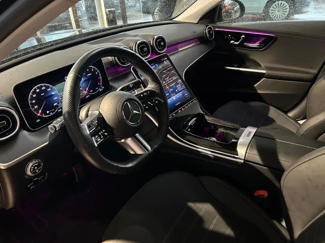 Mercedes-Benz C 200 AMG Line Sedan