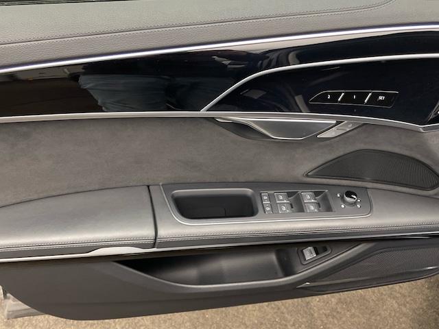 Audi A8 50 TDI Lang Quattro