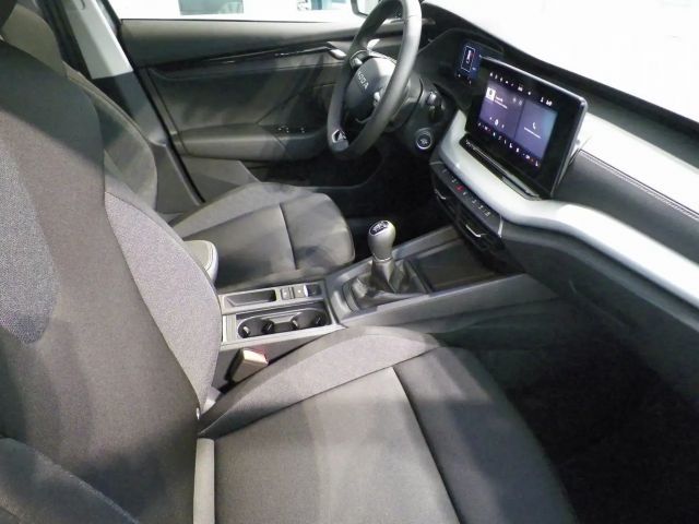 Skoda Octavia Essence TSI