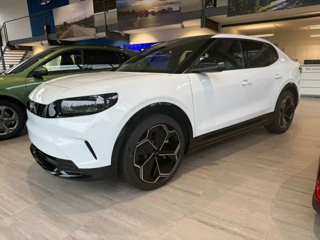 Ford Capri Premium RWD