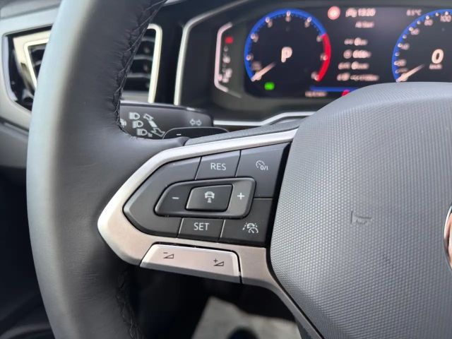 Volkswagen Taigo 1.0 TSI DSG R-Line