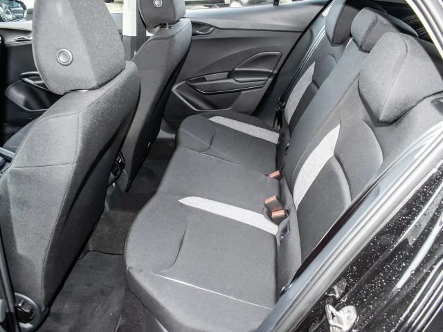 Skoda Fabia 1.0 MPI Essence LED PDC SHZ SOUNDSYS SPURH