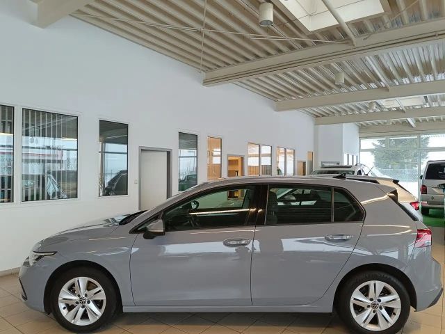 Volkswagen Golf 1.5 TSI Golf VIII Life