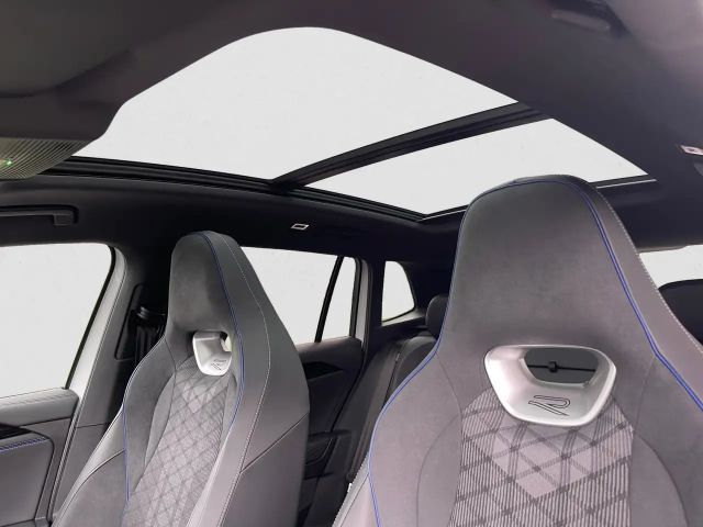 Volkswagen Tiguan 4Motion DSG R-Line