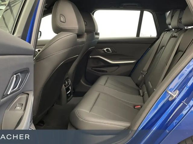 BMW 320 320i M-Sport Touring