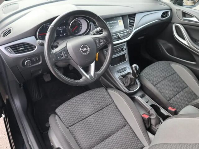 Opel Astra 1.2 Turbo Edition Turbo