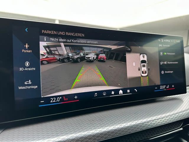 BMW 320 320i M-Sport Sedan xDrive