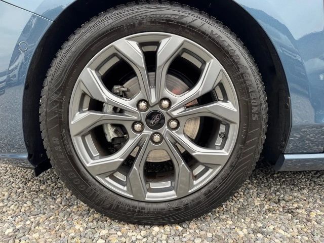 Ford Focus ST Line Wagon