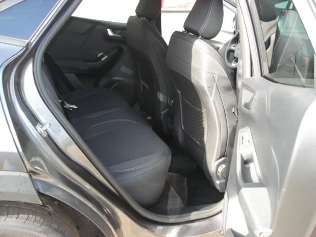 Ford Puma EcoBoost Titanium