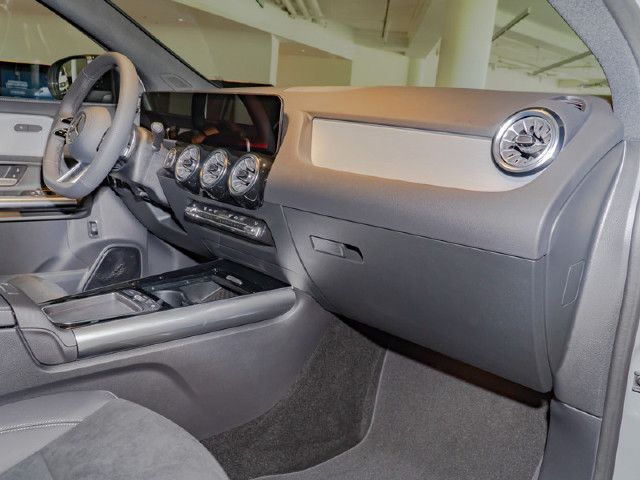 Mercedes-Benz GLA 250 4MATIC