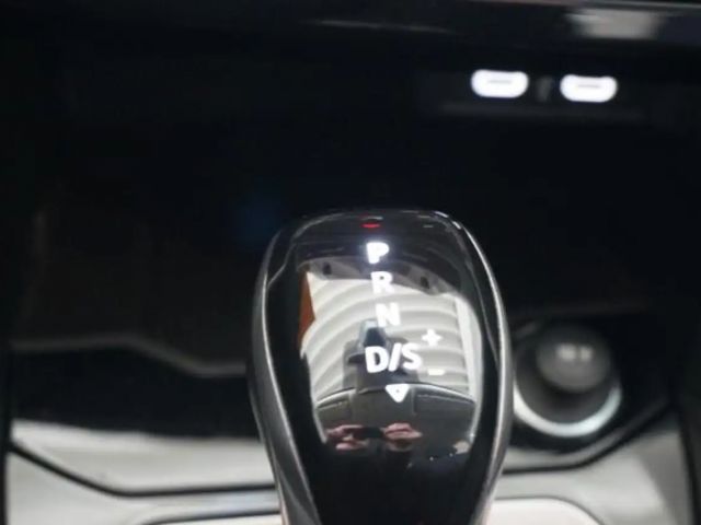 Volkswagen T-Roc DSG Life