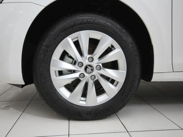 Skoda Octavia Essence TDI