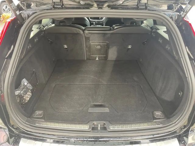 Volvo V60 AWD Geartronic Recharge T6