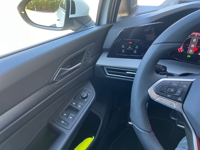 Volkswagen Golf 2.0 TSI DSG Golf VIII