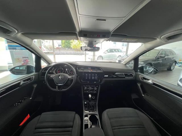 Volkswagen Touran 2.0 TDI Highline
