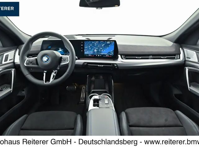 BMW iX2 M-Sport eDrive20