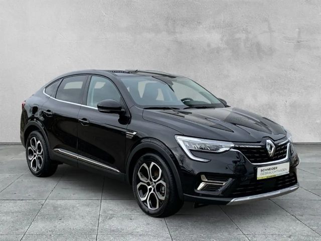 Renault Arkana E-Tech Intens