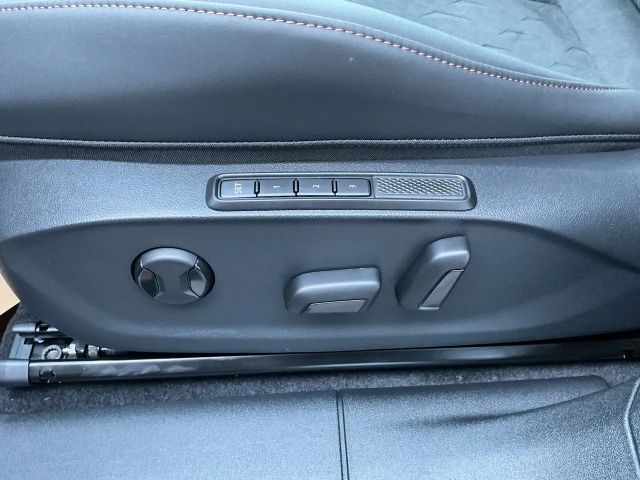 Cupra Terramar 2,0 TSI DSG 4Drive  - 20" - AHK - Head-up - Sennh.