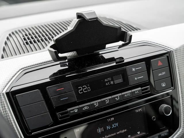 Volkswagen e-up! Plus Style