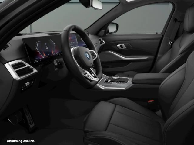 BMW 330 330e M-Sport Touring